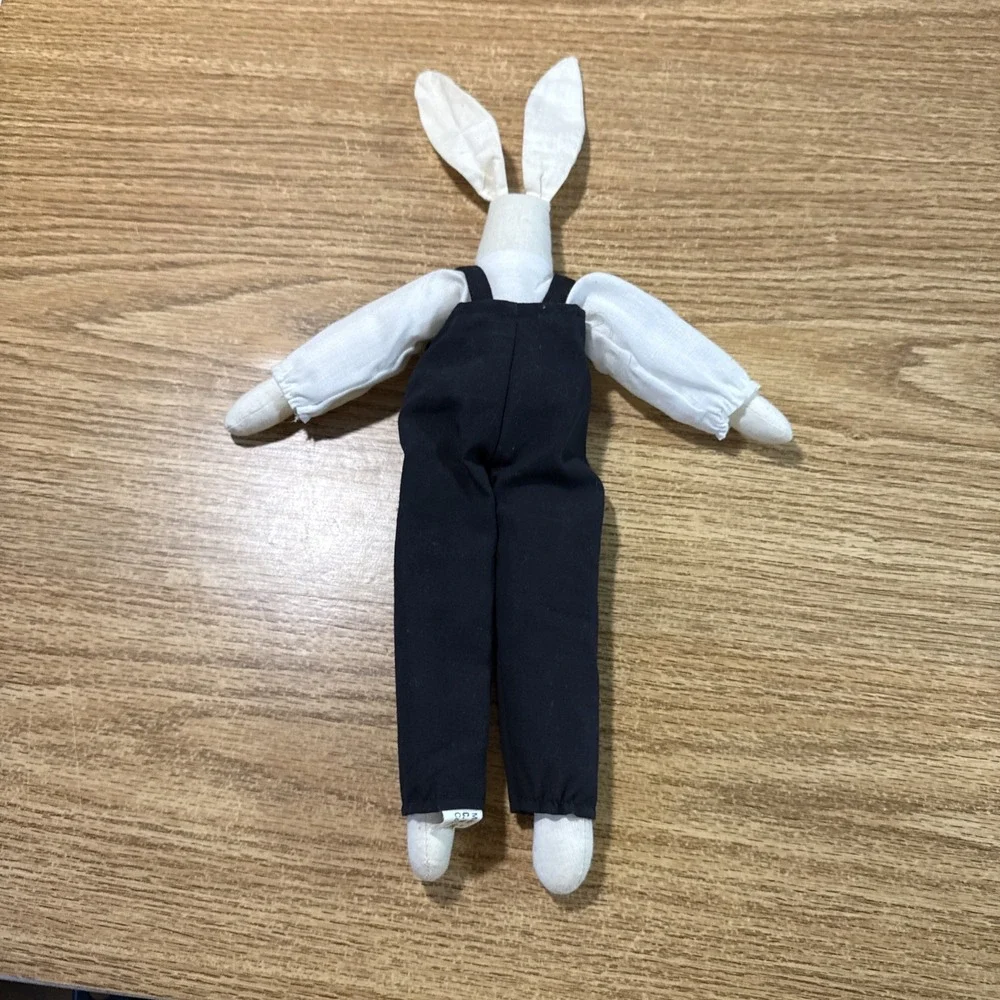 Vintage C.W. Overseas‎ Corp of cloth Bunny